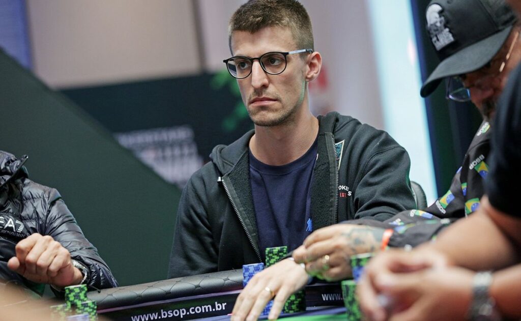 Carlos Rocha conquistou um prêmio inesquecível no ACR Poker
