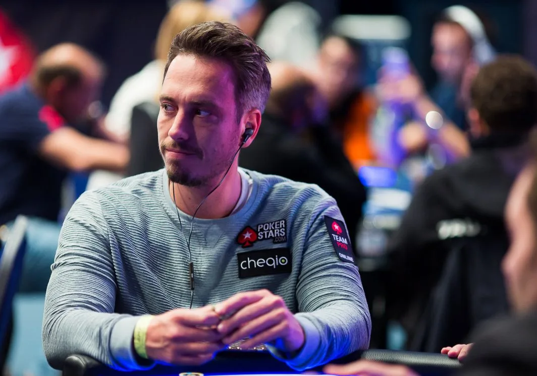 Lex Veldhuis retorna às transmissões e encerra ciclo histórico com o PokerStars