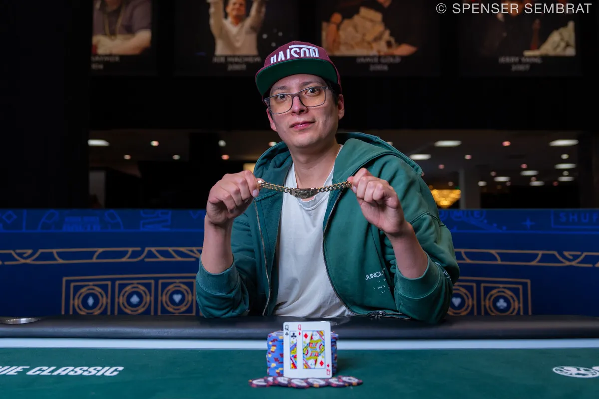 Depois de perder heads-up no começo da WSOP, Andrew Ostapchenko leva bracelete no final