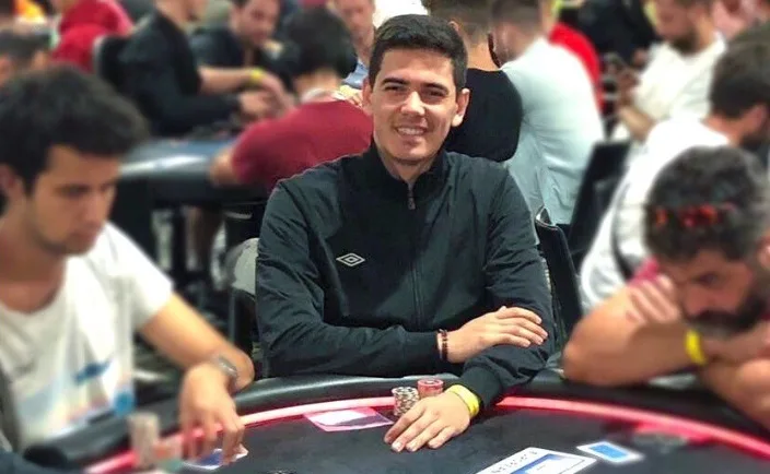 Jessé César forra com título do Evento 23 da Mystery Bounty Series no PokerStars