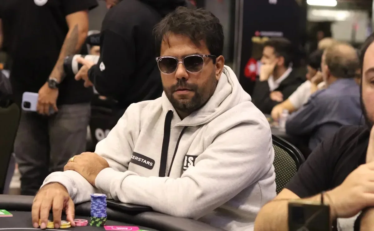 Danilo Gomes embolsa seis dígitos com título na OSS XL do ACR Poker