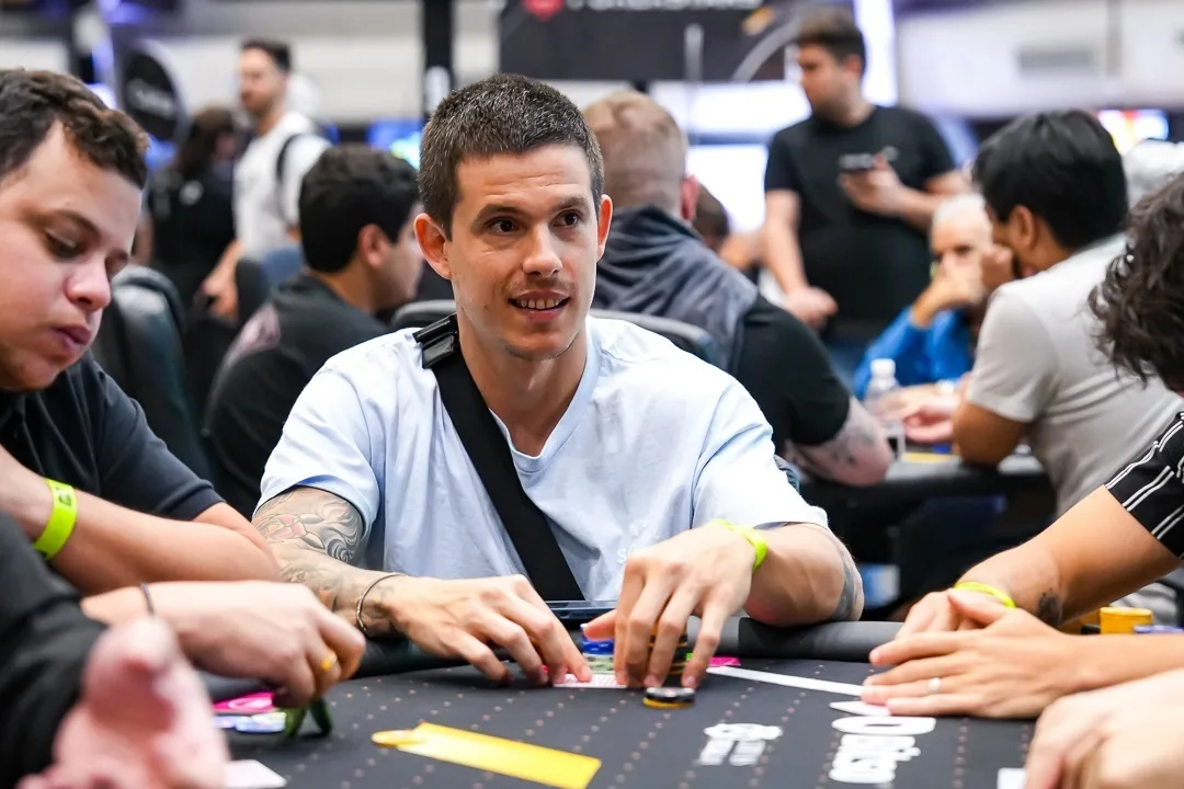 WSOP Online: Gustavo Castro vence Sunday Showdown HR e forra alto