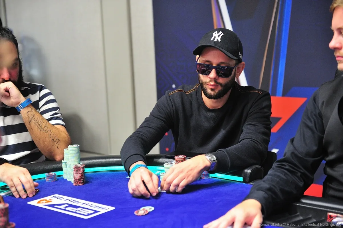 Paulo Brombim vence 21-High em show brasileiro na EPT Season do PokerStars