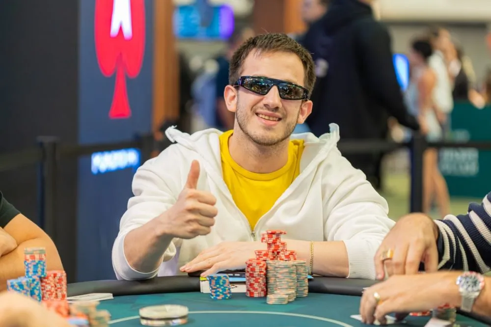 BSOP Millions: Bruno Sanzoni comanda a tropa de classificados para o Dia 4 do Main Event