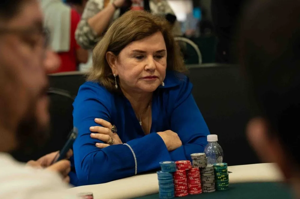 Lucia Barbieri abre grande vantagem na disputa do ranking de jogadora do ano