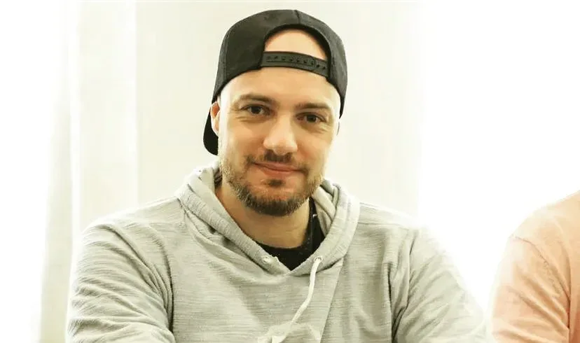 Robson Wasem sobe ao pódio em invasão brasileira na mesa final do Sunday Million