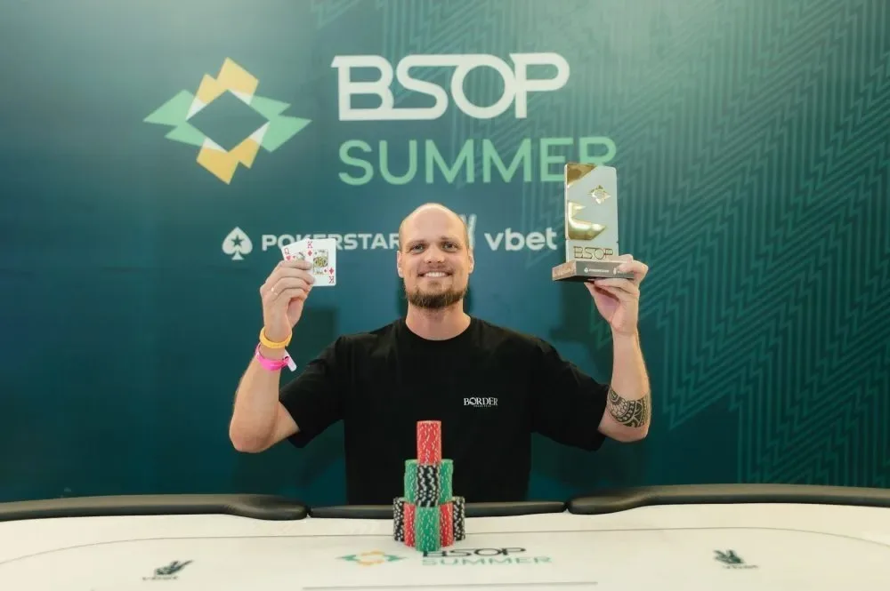 Ivan Ost manda bem nos envelopes e crava Mystery Bounty do BSOP Summer