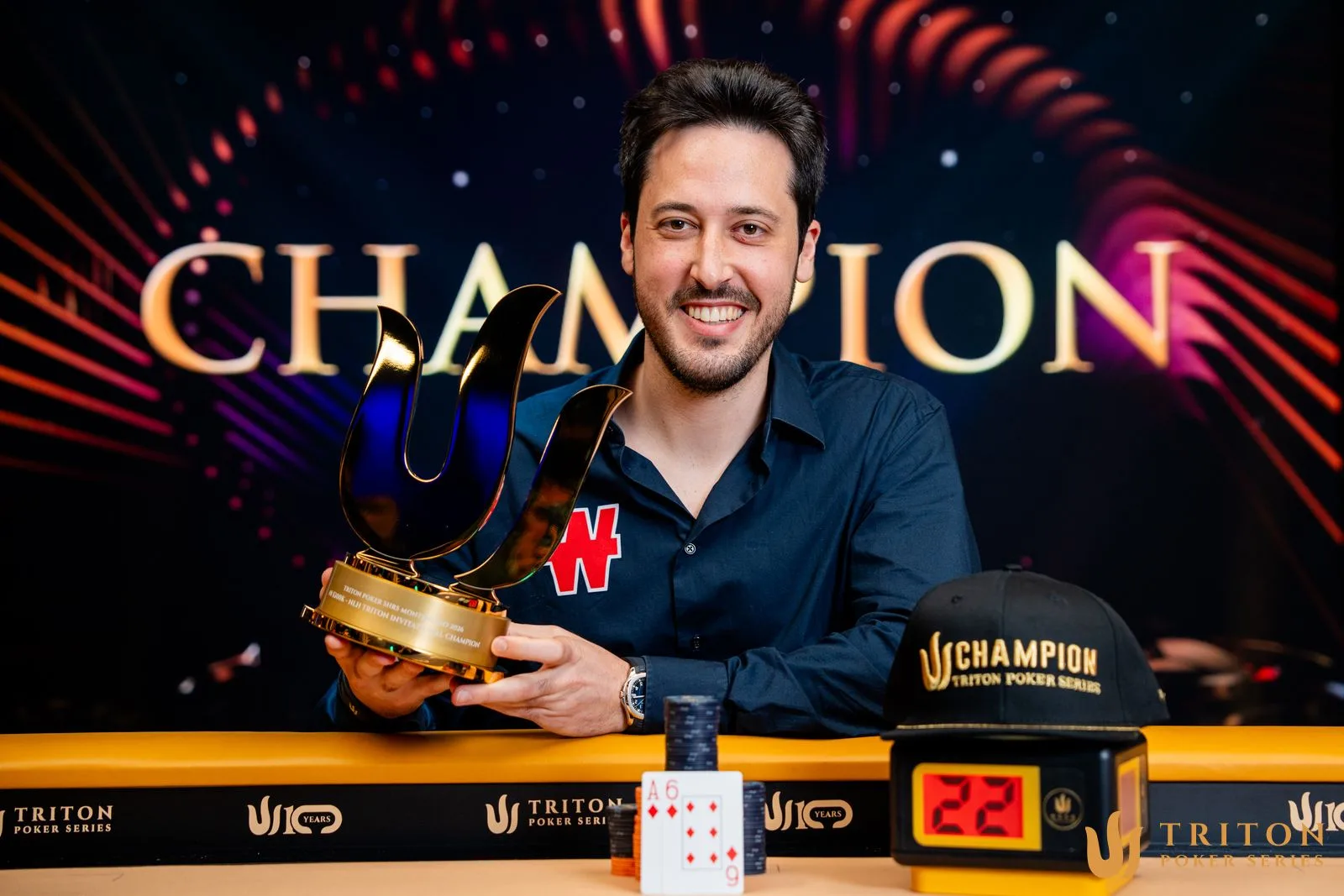 Adrian Mateos é o campeão do Triton Invitational e leva mais de US$ 6 milhões