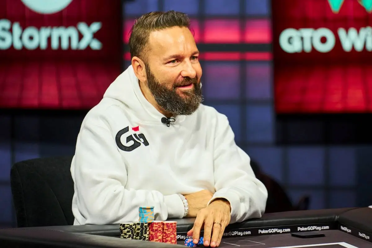 Negreanu admite tirar ao menos uma folga dos “vlogs” durante a WSOP
