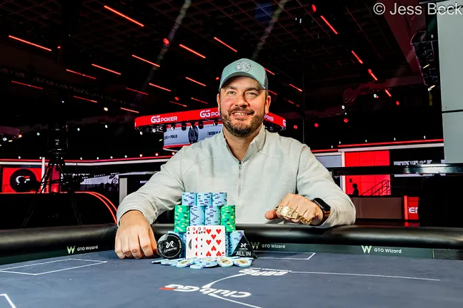 Jason Daly garante um tricampeonato na WSOP e leva quase US$ 200 mil