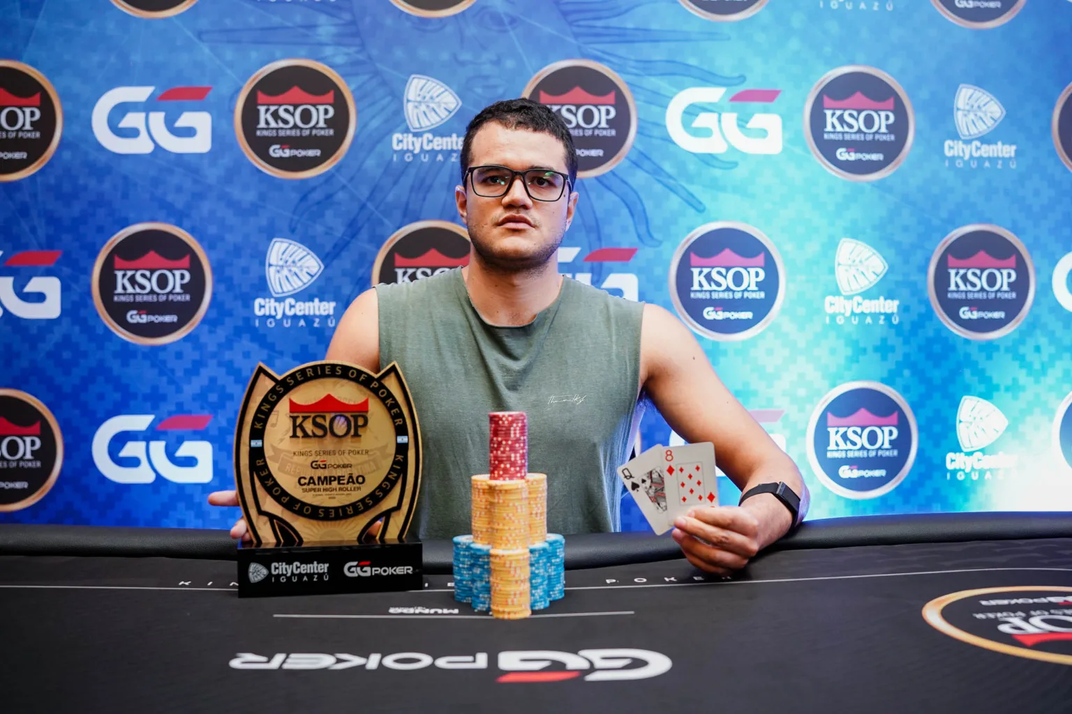 Carlos Serrano é o campeão do SHR no KSOP Iguazú e leva R$ 130 mil