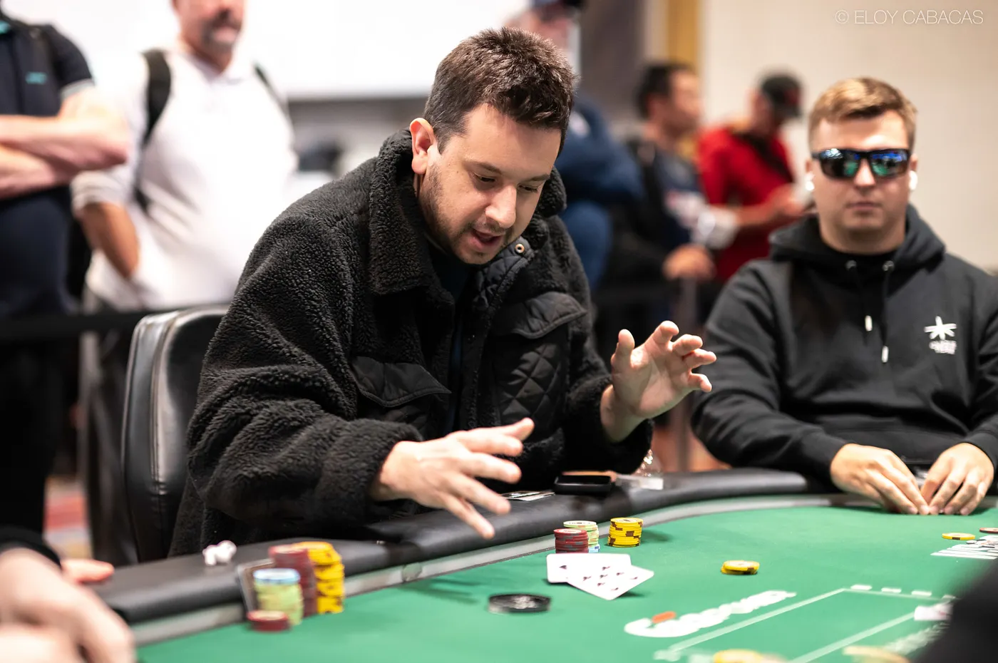 Jared Bleznick gera polêmica na WSOP após criticar transmissão de torneio para veteranos