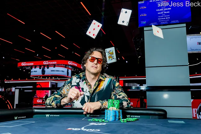 Michael Casella derrota lendas do poker e leva bracelete; Yuri chega perto da mesa final