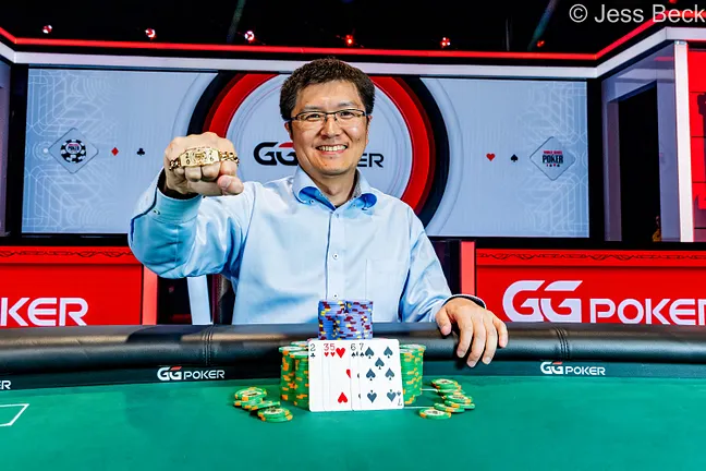 Naoya Kihara conquista segundo bracelete na WSOP depois de 14 anos e leva mais de US$ 400 mil
