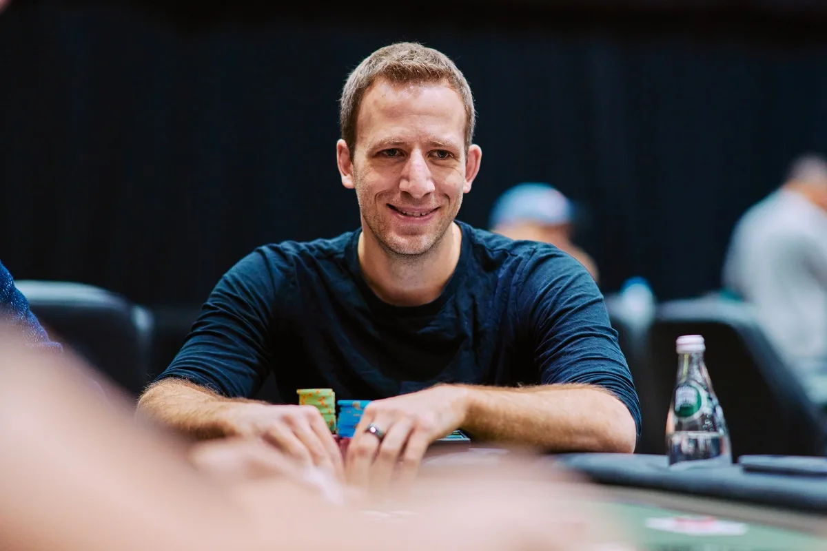 Benny Glaser lidera seis finalistas do Poker Players’ Championship