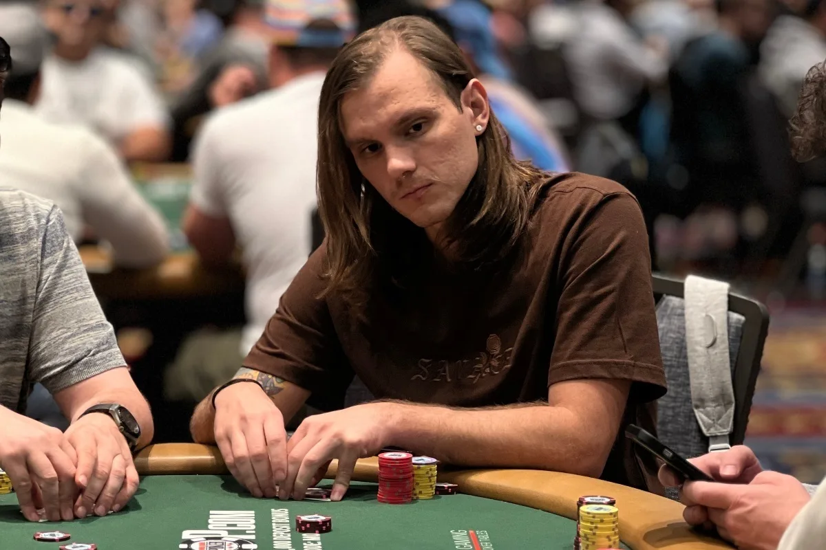 Alisson Piekazewicz vence GGMillion$ em mesa final com quatro brasileiros