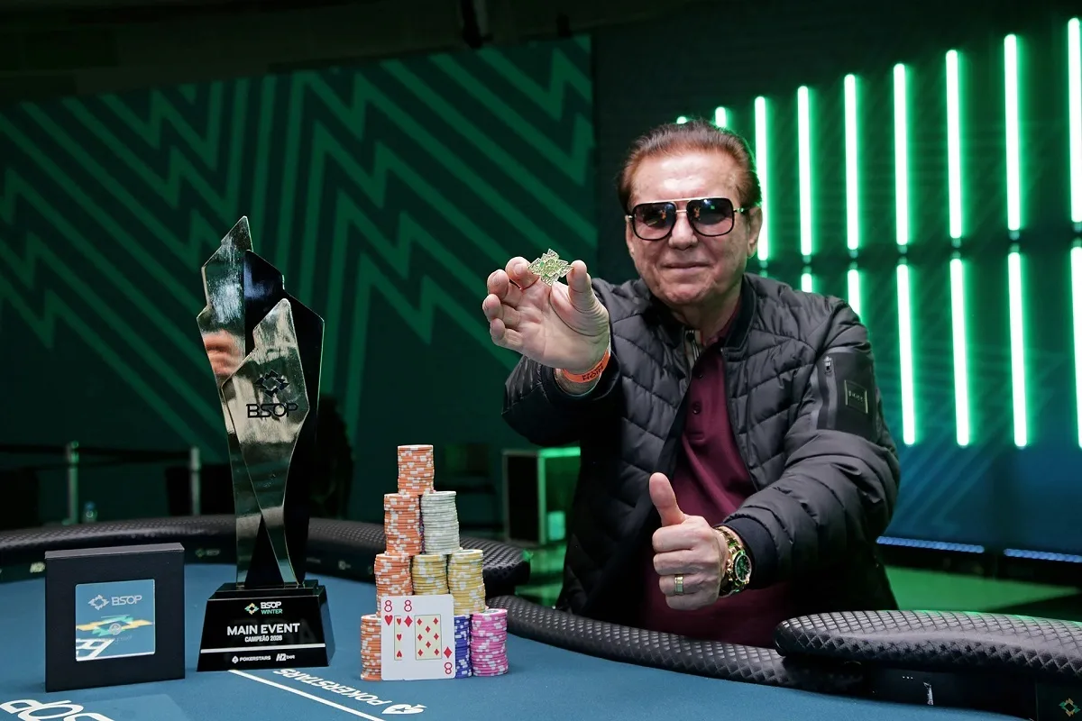 Antônio Santichio domina FT e vence Main Event do BSOP Winter