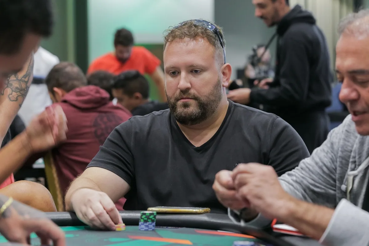 Rodrigo Semeghini crava Bounty Builder High Roller; brasileiros dominam Mini