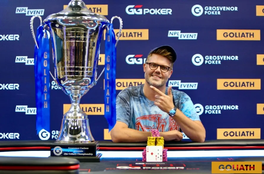 Damon Burch-Hyson vence o maior torneio de poker ao vivo fora de Las Vegas